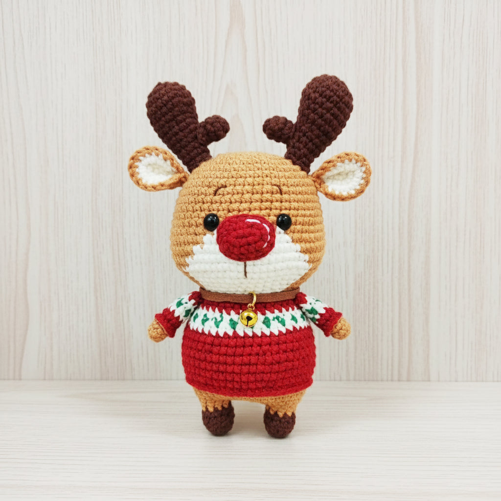 Free Little Deer Rudolph Amigurumi Crochet Pattern (Download & Tutorial)
