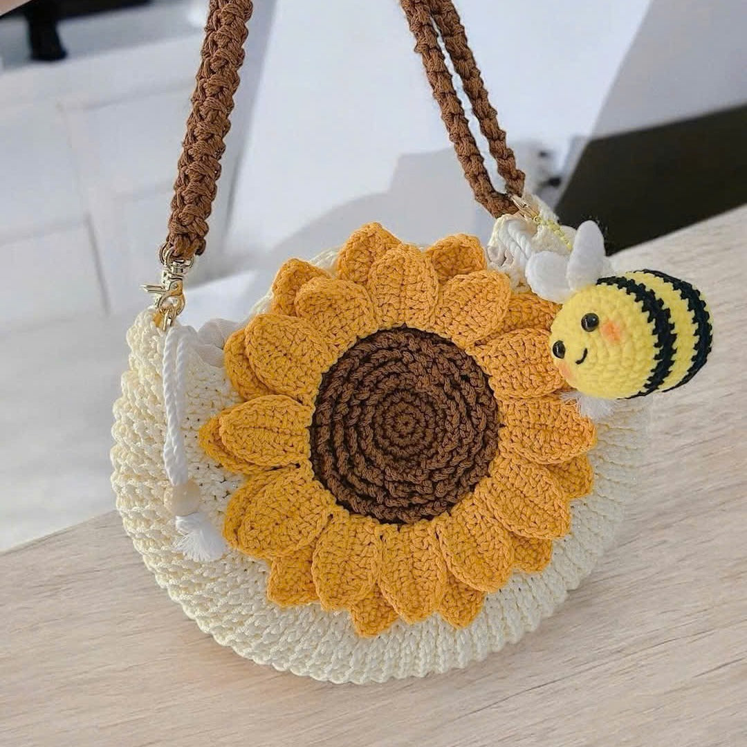 Handmade Crochet Yarn Sunflower Bag with Bee Charm – 10 inch Round Knitted Shoulder Purse