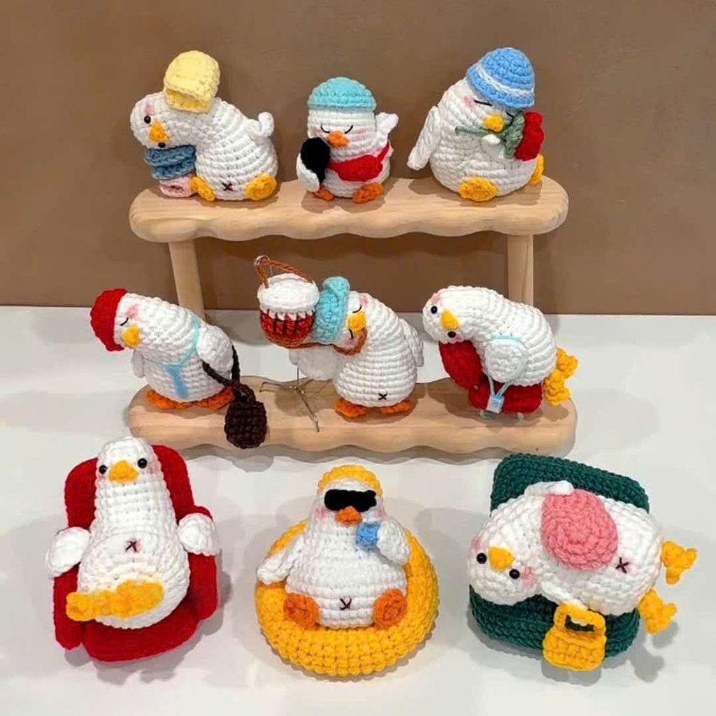 (Bundle) Emotional Support Duck Crochet PDF Pattern – 9 Cute Amigurumi Ducks Collection