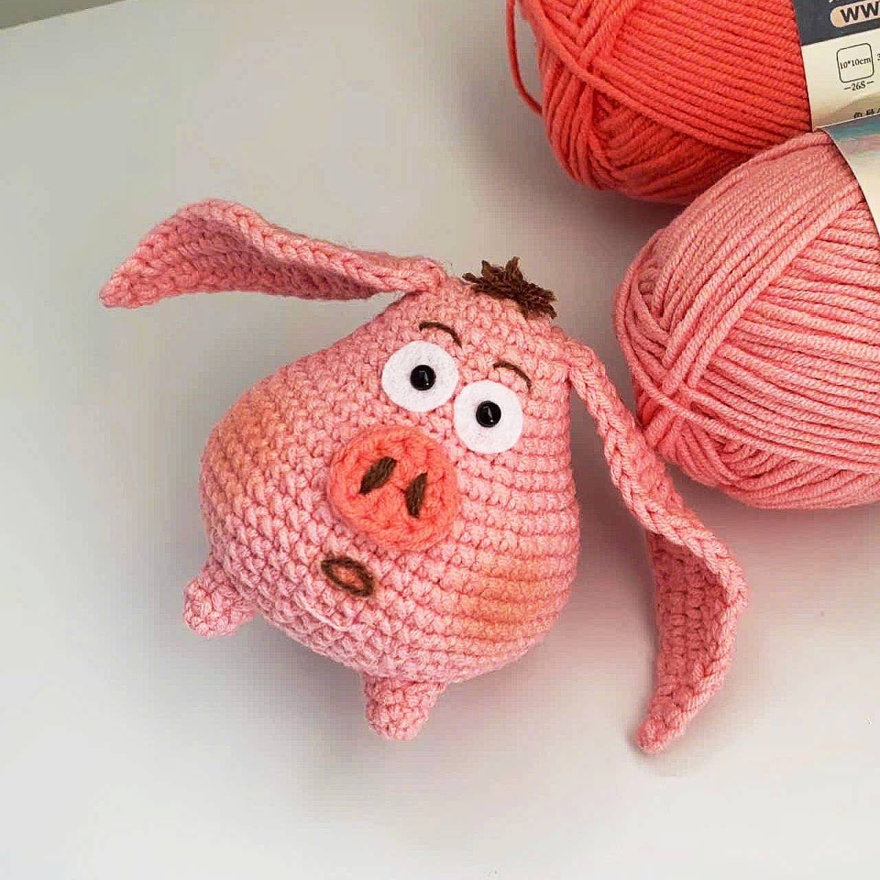Cute Flying Pig Crochet Pattern PDF for Beginners