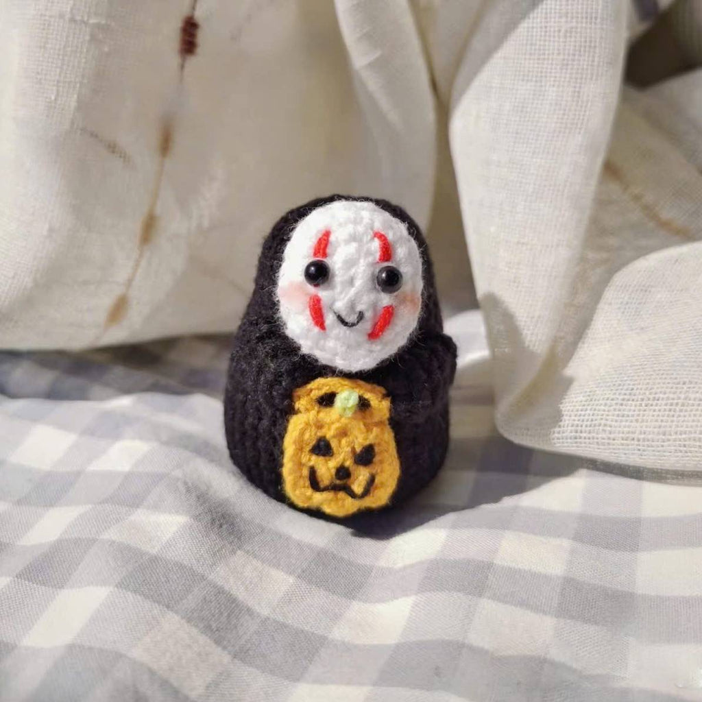 No-Face Crochet Pattern PDF – Macaron with Pumpkin Bucket, Halloween Crochet