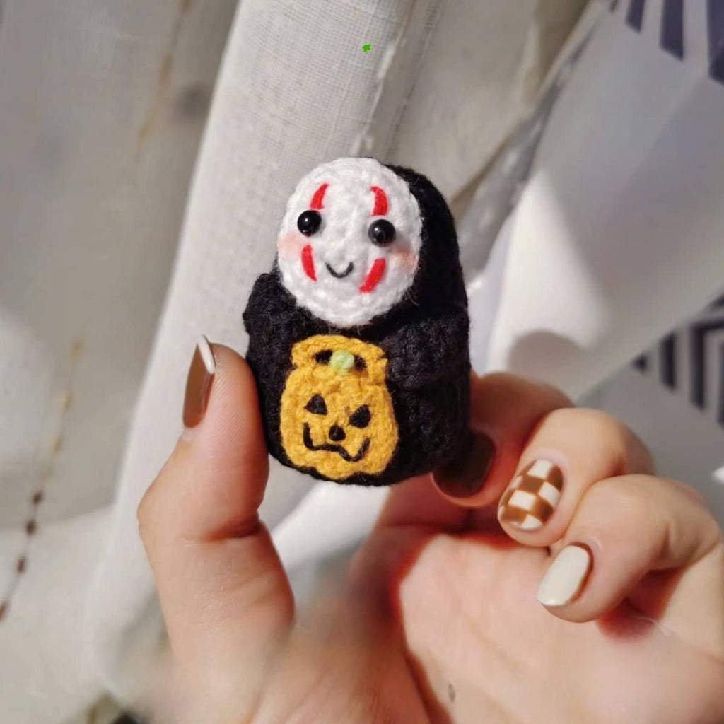 No-Face Crochet Pattern PDF – Macaron with Pumpkin Bucket, Halloween Crochet