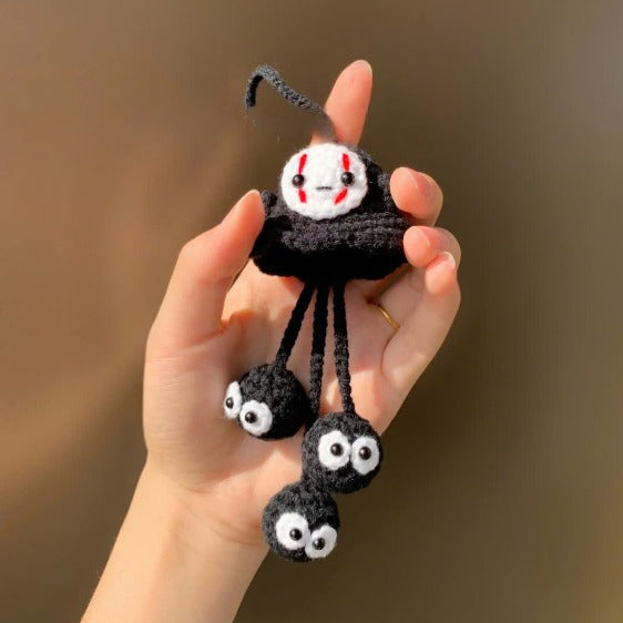No Face Ghost Keychain Crochet Pattern PDF – Kaonashi Amigurumi Keychain