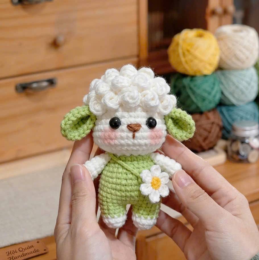 Sheep Amigurumi Keychain Crochet Pattern PDF | Cute Lamb Keychain Pattern