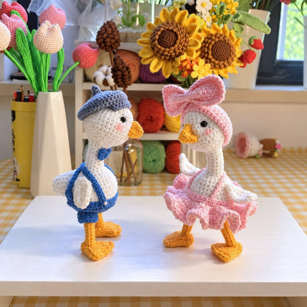 Swan Couple Crochet Pattern PDF – Cute Amigurumi Swan Couple - Digital PDF Pattern
