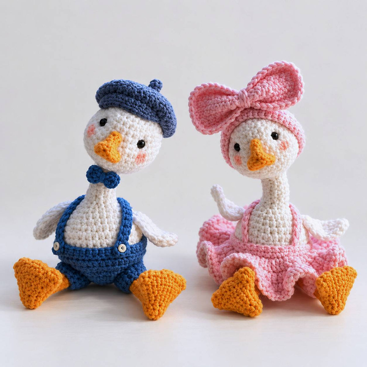Swan Couple Crochet Pattern PDF – Cute Amigurumi Swan Couple - Digital PDF Pattern