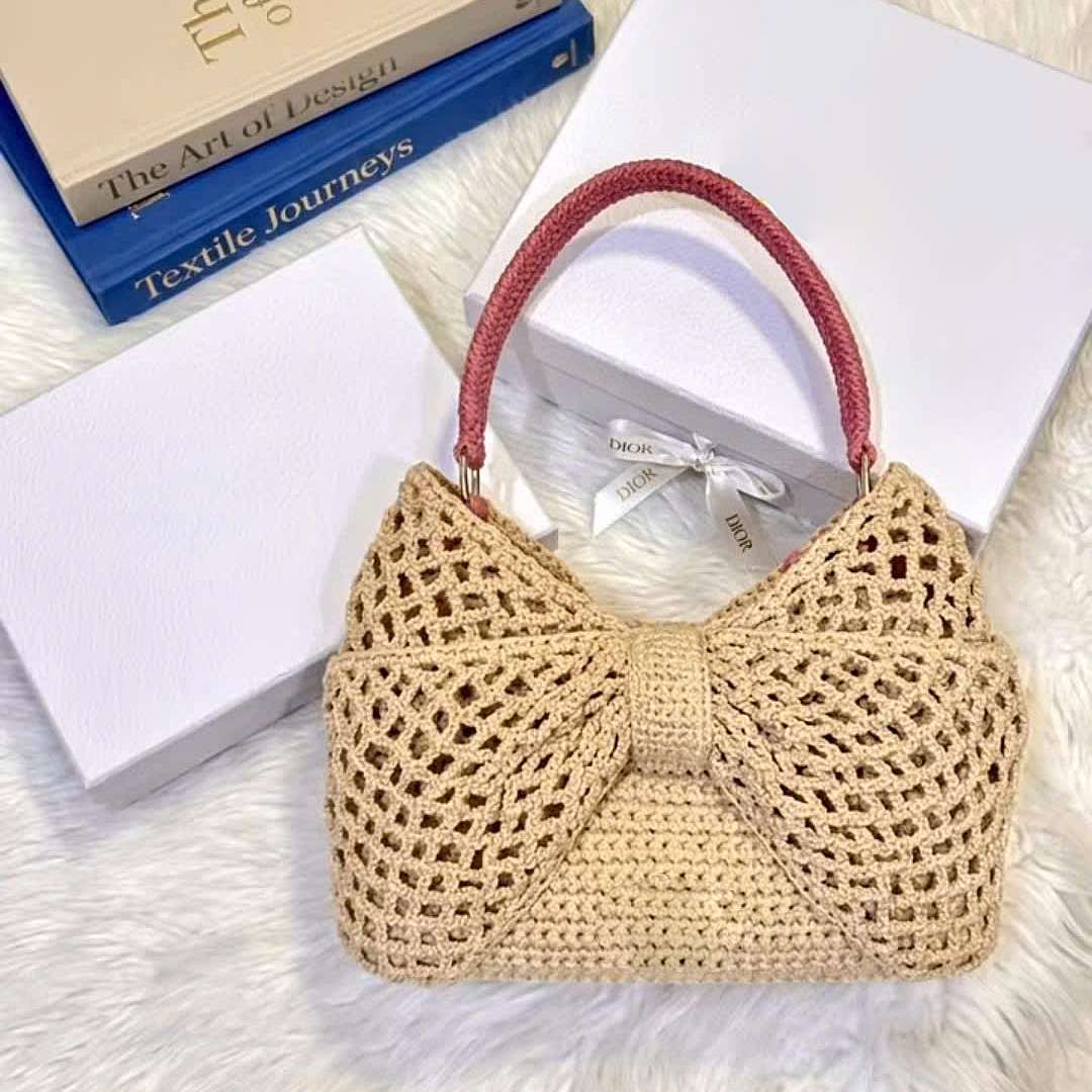 Trending Bow Handbag Crochet Pattern PDF + Video Tutorial – Elegant Bow Purse Pattern