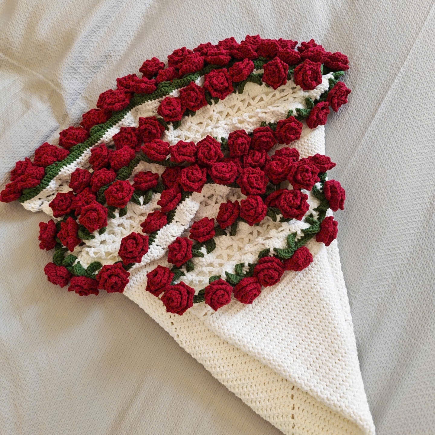 Roses Blanket Crochet Pattern | PDF + Video Tutorial